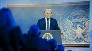Доналд Трамп за Давос: Строги економски мерки за странските производители