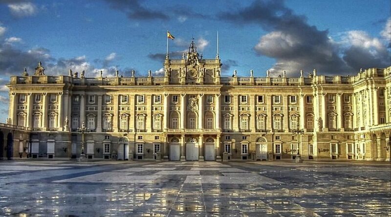 Palata-Real-Madrid-Spain-Shpanija-Ploshtad-Plostad-Plaza-Mayor-Spanija