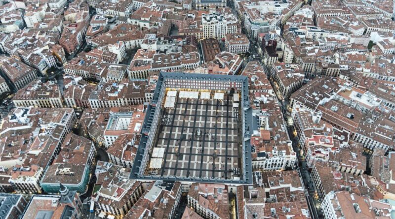 Palata-Real-Madrid-Spain-Shpanija-Ploshtad-Plostad-Plaza-Mayor-Spanija-2