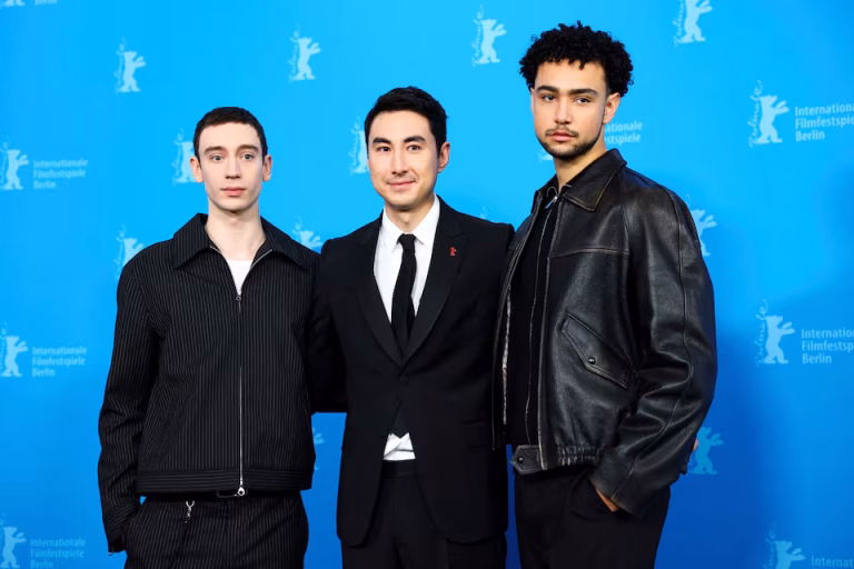 britanskata-dzvezda-vo-podem-archi-madekve-foto-rojters