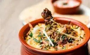 Dum Pukht Chicken Biryani – Дум Пухт пилешко Бирјани