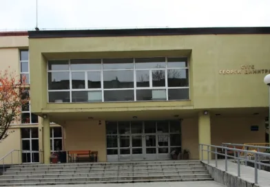 Половина од одличните ученици паднаа на приемен испит изјави Јаневска