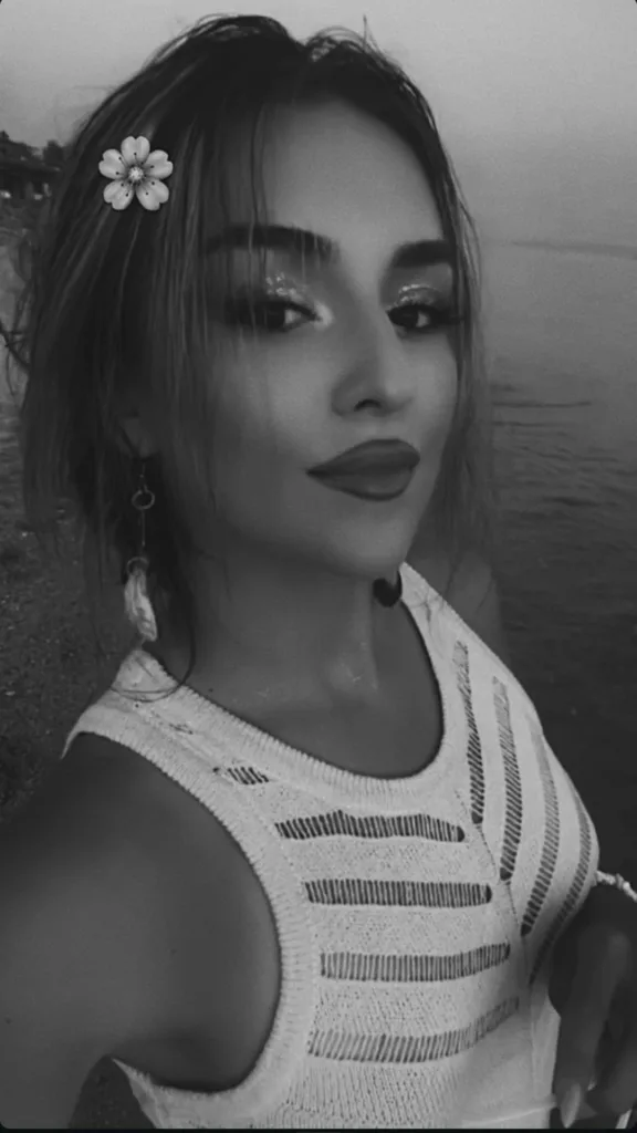 ИВОНА АНТОВА