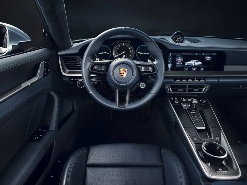 2026 Porsche 911 Carrera 4S: Моќ и прецизност