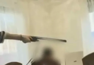 девојче крушево пушка