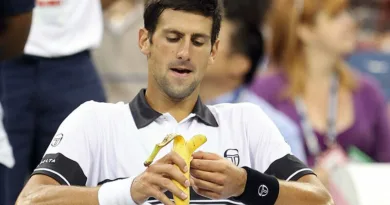 Ѓоковиќ банана бела маица тенис