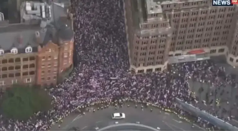 Илјадници луѓе на митинг во Лондон во чест на убиениот Чарли Кирк