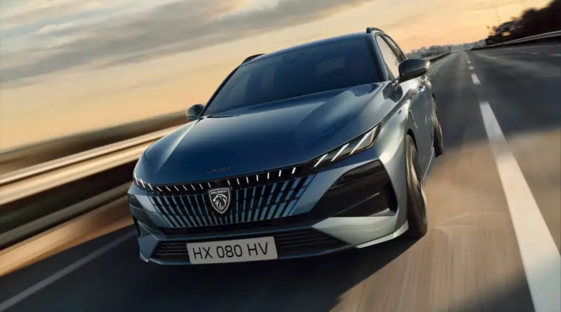 New peugeot 308 новиот=пежо 308 зелена боја 2025 година слика photo 4