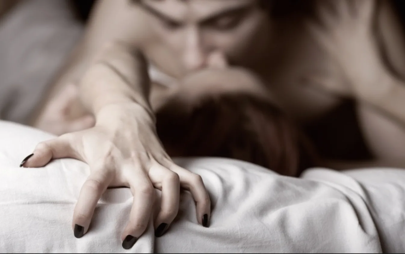 Мојот најдобар секс беше со странец во Франција 18+
