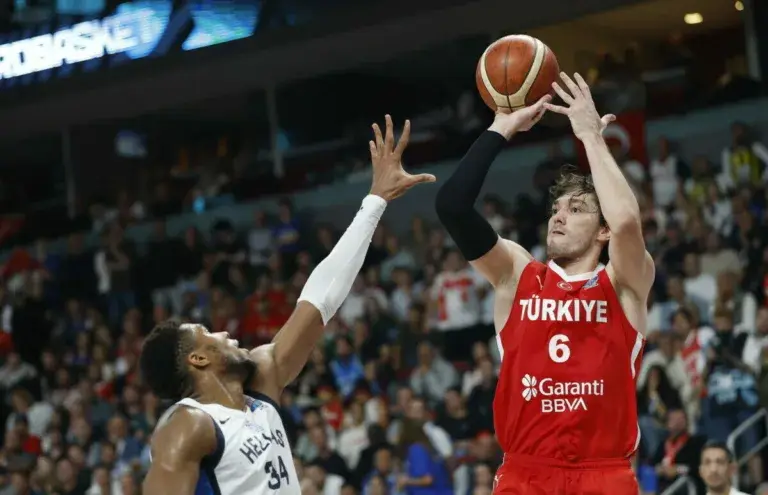 Турција Грција полуфинале на ФИБА Евробаскет 2025