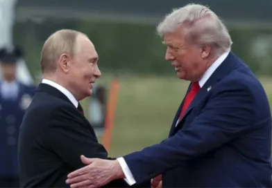 Владимир Путин и Доналд Трамп Поздрав Ракување Зделка Бизнис