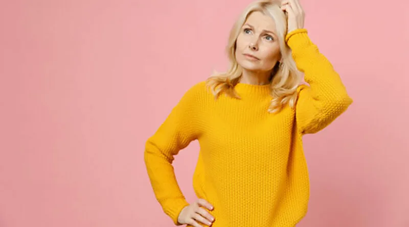 Замислена жена сопруга мајка тетка